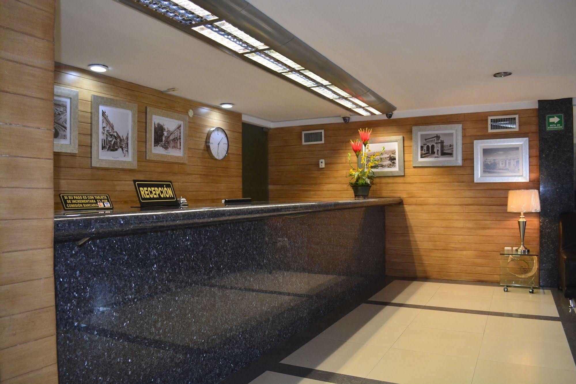 Hotel Porto Alegre Γκουανταλαχάρα Εξωτερικό φωτογραφία
