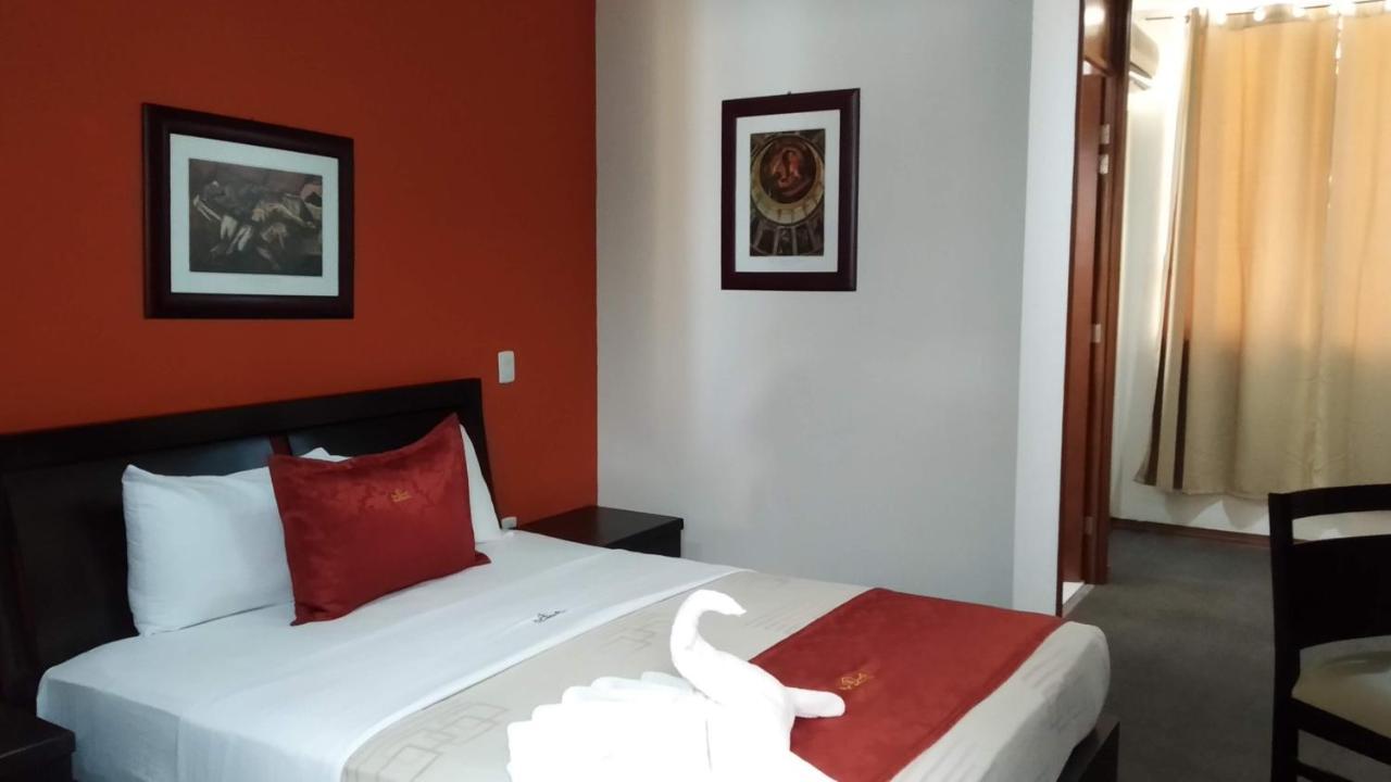 Hotel Porto Alegre Γκουανταλαχάρα Εξωτερικό φωτογραφία
